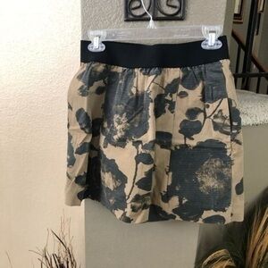 J Crew Stretch Waist Floral Print Skirt Size 2